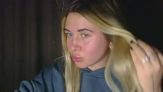 Snapshot of Nika_Diva chatting on 02-04-26, 10:58 Nika Diva online show from 02-04-26, 10:58