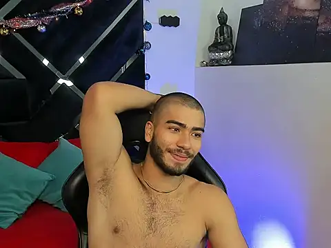 Franco banderas online show from 12-16-25, 02:22