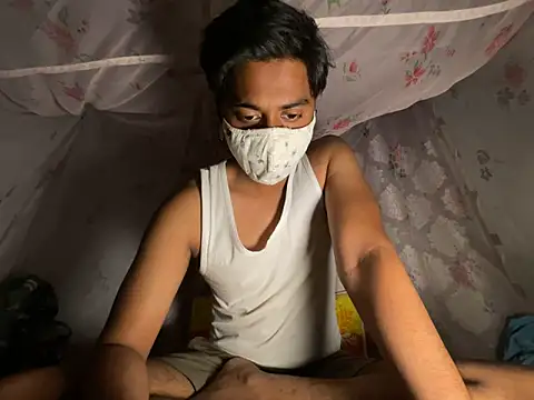 hunterboy2001 online show from 03-19-26, 04:55