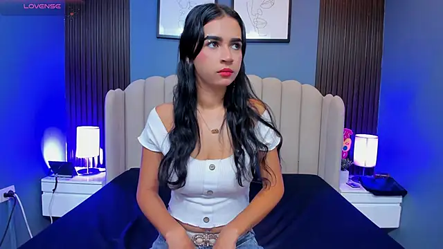 Miia cute18 online show from 12-03-25, 11:41