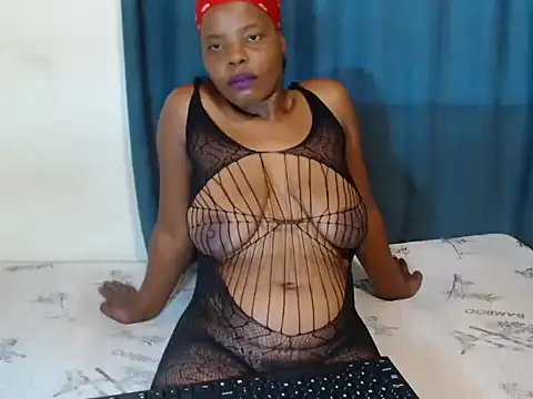 SexyMellow21 online show from 11-30-25, 04:11