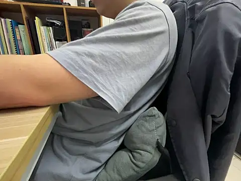 hiiiizzzz online show from 02-03-26, 11:26