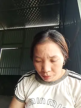 Evelyn-n online show from 04-02-26, 05:27