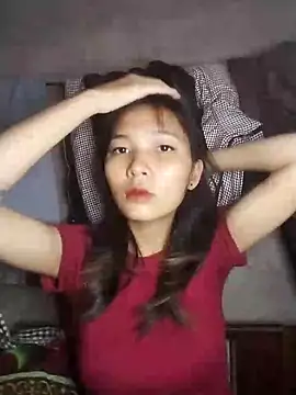 Snapshot of Tea-peach chatting on 11-30-25, 09:13 Tea-peach online show from 11-30-25, 09:13