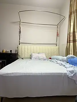 A-ZJunn online show from 07-20-26, 01:02