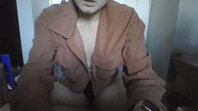 Amy01112 online show from 12-15-25, 11:36