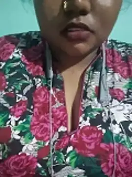 Snapshot of its_me_anjuu chatting on 12-18-25, 03:07 its me anjuu online show from 12-18-25, 03:07