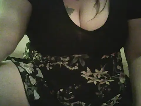 Snapshot of 69Stacylove69 chatting on 06-06-26, 06:01 69Stacylove69 online show from 06-06-26, 06:01