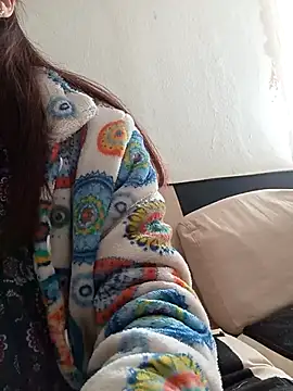 gatitachula93 online show from 04-02-26, 12:36