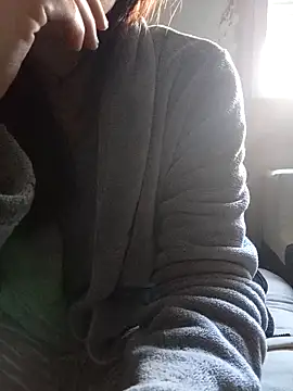 gatitachula93 online show from 04-05-26, 08:55