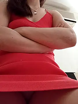 gatitachula93 online show from 04-19-26, 03:22