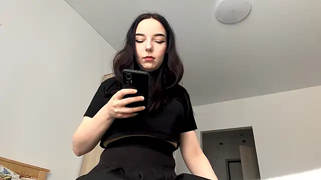 WhiteNoiseJoy online show from 12-18-25, 06:30