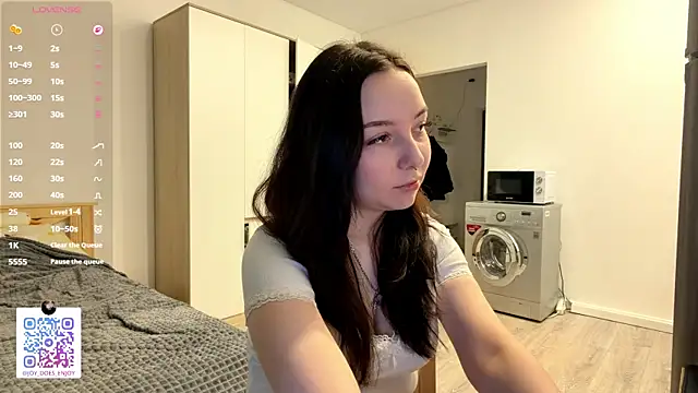 WhiteNoiseJoy online show from 01-12-26, 03:01