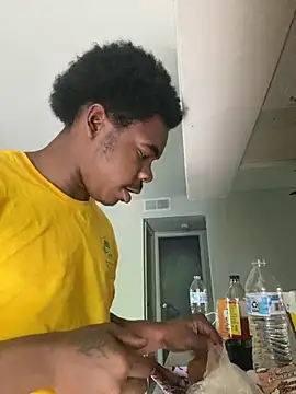 Snapshot of JaHavin- chatting on 04-15-26, 08:53 JaHavin- online show from 04-15-26, 08:53