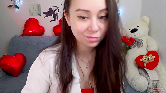 Snapshot of AlinaEleven chatting on 02-14-26, 10:39 AlinaEleven online show from 02-14-26, 10:39