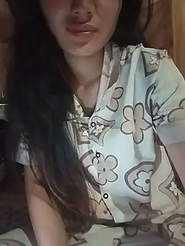 Snapshot of Hilary-123 chatting on 07-05-26, 02:07 Hilary-123 online show from 07-05-26, 02:07