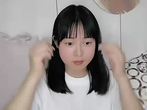 Snapshot of Cheri99 chatting on 12-01-25, 01:38 Cheri99 online show from 12-01-25, 01:38