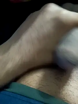 Snapshot of Lovely-boy-ash chatting on 02-08-26, 06:22 Lovely-boy-ash online show from 02-08-26, 06:22