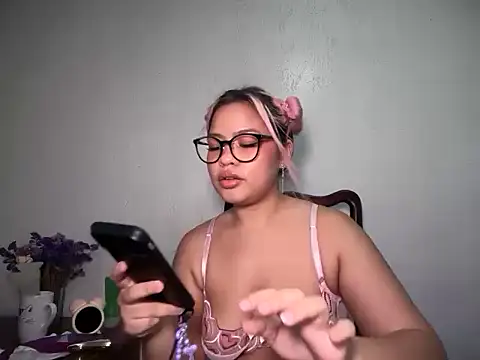 Tina Slick online show from 05-02-26, 10:31