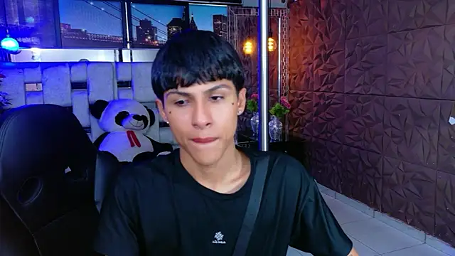 StormLuxX online show from 01-08-26, 07:27