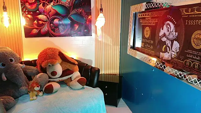 StormLuxX online show from 06-01-26, 03:47