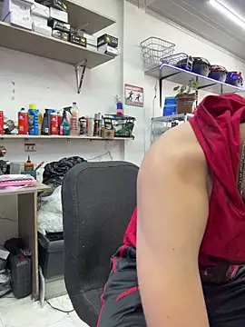 Johan stick online show from 12-15-25, 05:17