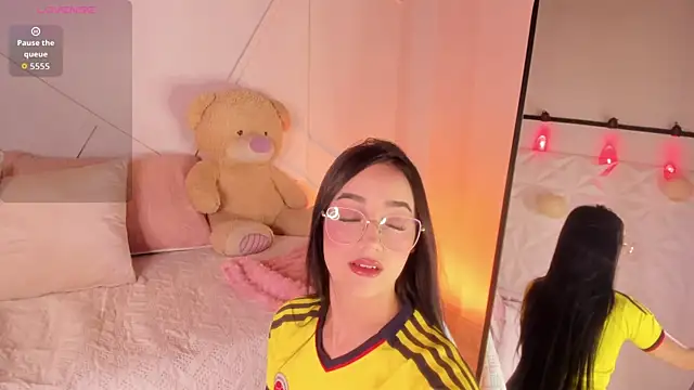 GisellePalmer 88 online show from 06-17-26, 06:31