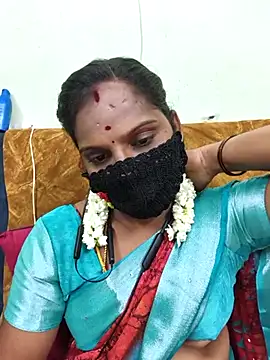 Snapshot of Tamil_Pallavi chatting on 04-28-26, 05:40 Tamil Pallavi online show from 04-28-26, 05:40