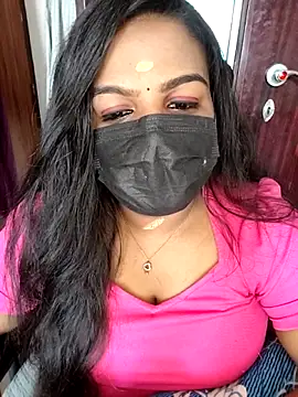Snapshot of Tamil_Shara chatting on 06-01-26, 08:49 Tamil Shara online show from 06-01-26, 08:49