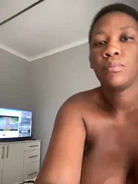 GiantClithpee online show from 12-18-24, 10:08