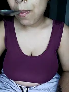 Snapshot of shilpa-singh chatting on 03-10-26, 05:40 shilpa-singh online show from 03-10-26, 05:40