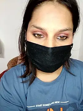 Snapshot of shilpa-singh chatting on 04-08-26, 05:57 shilpa-singh online show from 04-08-26, 05:57