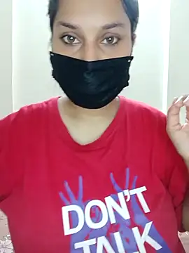 Snapshot of shilpa-singh chatting on 04-12-26, 04:45 shilpa-singh online show from 04-12-26, 04:45