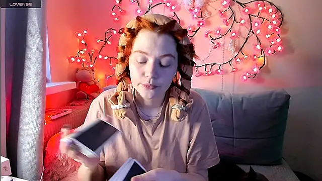 Ungoliant Kiss online show from 05-27-26, 06:16