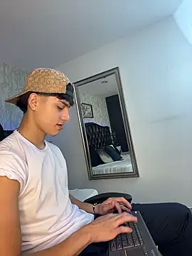 Lander Cruz online show from 02-27-26, 06:08