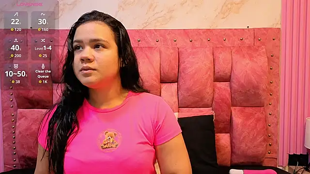 Snapshot of ValeryMorales chatting on 02-16-26, 07:32 ValeryMorales online show from 02-16-26, 07:32