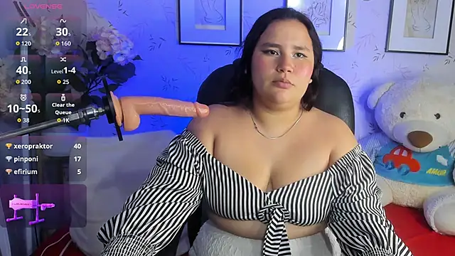 lucyylinnn online show from 12-03-25, 05:26