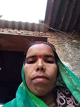 Snapshot of Chetna_sharma chatting on 12-21-25, 11:06 Chetna sharma online show from 12-21-25, 11:06