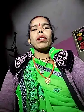 Snapshot of Chetna_sharma chatting on 02-04-26, 02:01 Chetna sharma online show from 02-04-26, 02:01