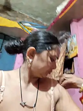 Snapshot of Your-shreya143 chatting on 07-09-26, 09:41 Your-shreya143 online show from 07-09-26, 09:41