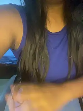 Snapshot of Kaushi_bel chatting on 05-15-26, 05:53 Kaushi bel online show from 05-15-26, 05:53