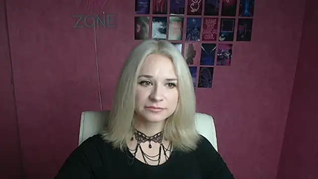 Melodie Aster online show from 04-08-26, 05:51