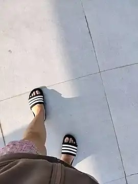 Miky Lyn online show from 02-15-26, 09:08