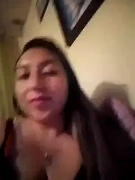 Valeria montana  online show from 04-11-26, 12:15