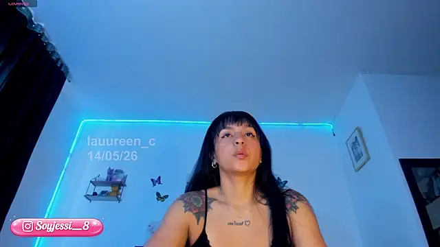 Snapshot of lauureen_c chatting on 05-14-26, 11:39 lauureen c online show from 05-14-26, 11:39
