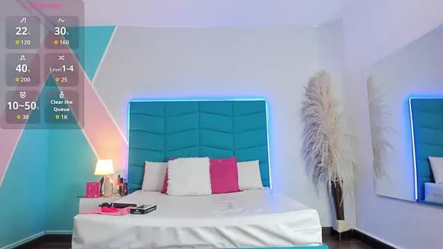  victoria collins  online show from 02-25-26, 08:18