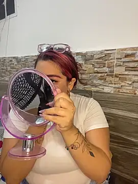 Snapshot of naty_col chatting on 07-18-26, 08:23 naty col online show from 07-18-26, 08:23