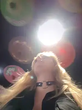 Betsy online show from 12-21-24, 08:39