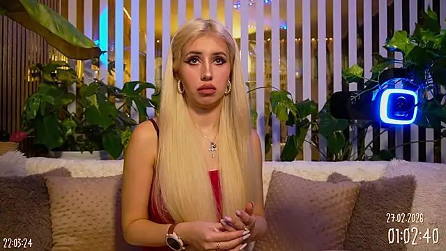 FlowweerGirl online show from 02-27-26, 07:03