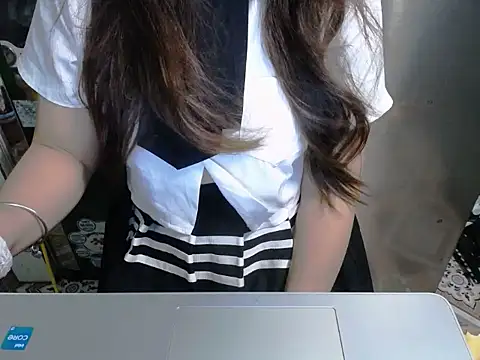 Snapshot of maian_love chatting on 06-21-26, 07:49 maian love online show from 06-21-26, 07:49